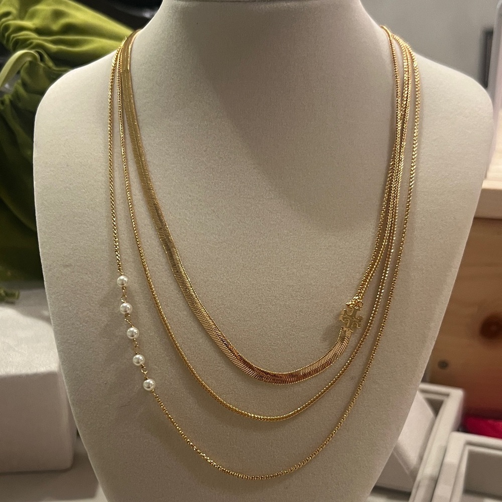 Kira Logo & Imitation Pearl Layered Necklace, Gold Plated, 18"